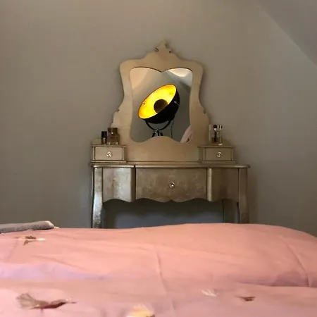 Gaestehaus Brunnenkunst - Exklusiv Wohnen Im Herzen Der Stadt