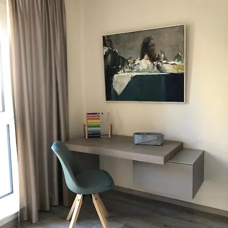 Gaestehaus Brunnenkunst - Exklusiv Wohnen Im Herzen Der Stadt