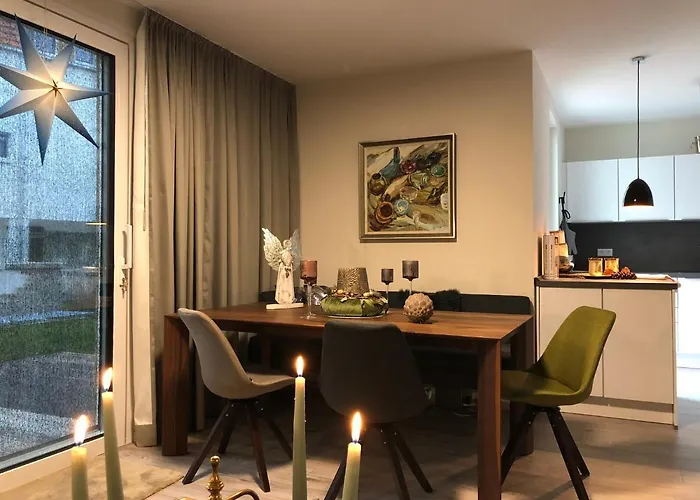 펜션 Gaestehaus Brunnenkunst - Exklusiv Wohnen Im Herzen Der Stadt