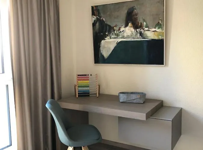 Gaestehaus Brunnenkunst - Exklusiv Wohnen Im Herzen Der Stadt