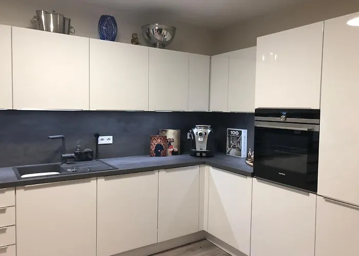 Gaestehaus Brunnenkunst - Exklusiv Wohnen Im Herzen Der Stadt