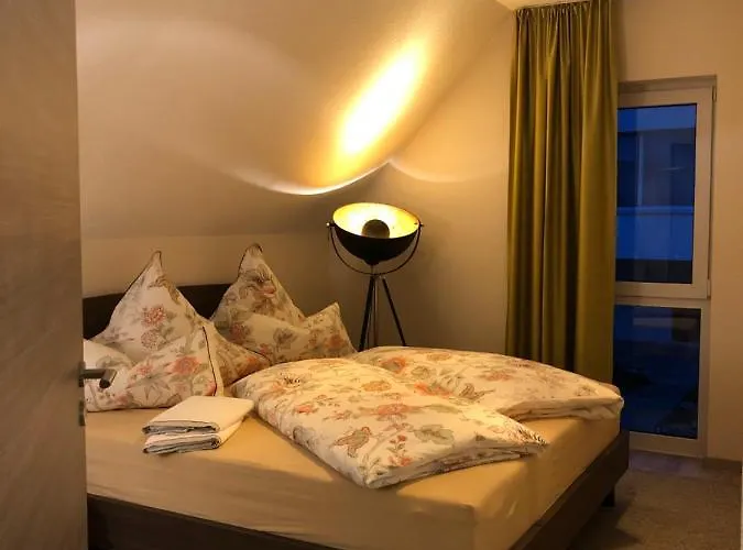 펜션 Gaestehaus Brunnenkunst - Exklusiv Wohnen Im Herzen Der Stadt *