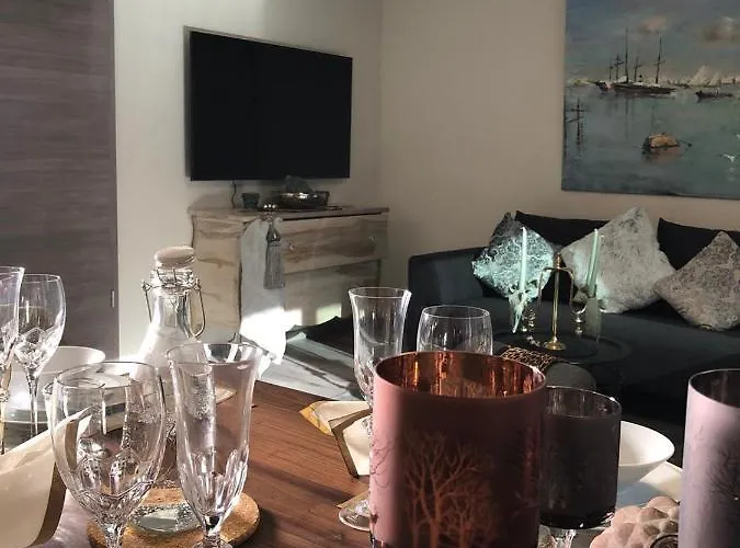 Gaestehaus Brunnenkunst - Exklusiv Wohnen Im Herzen Der Stadt *